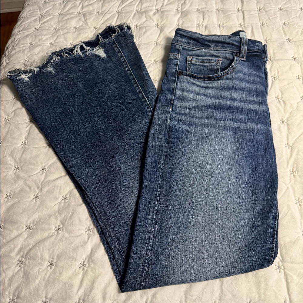 BKE Women's Medium Blue Frayed Hem Wide Leg Jeans size 28X29 1/2